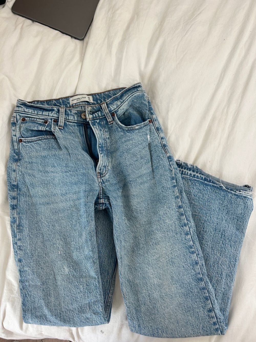Abercrombie & Fitch Light Wash Straight Leg Jeans
